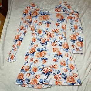 Long sleeve floral cut out back dress